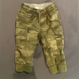 GAP Infant camo Pants